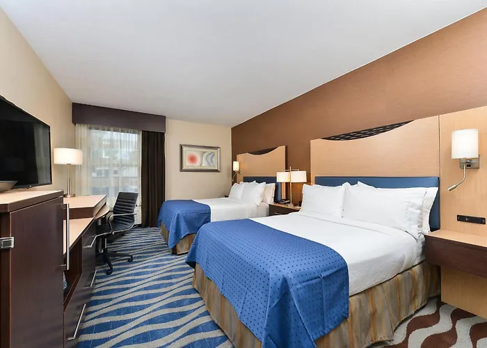 - Convention Center By Ihg Hotel 3*