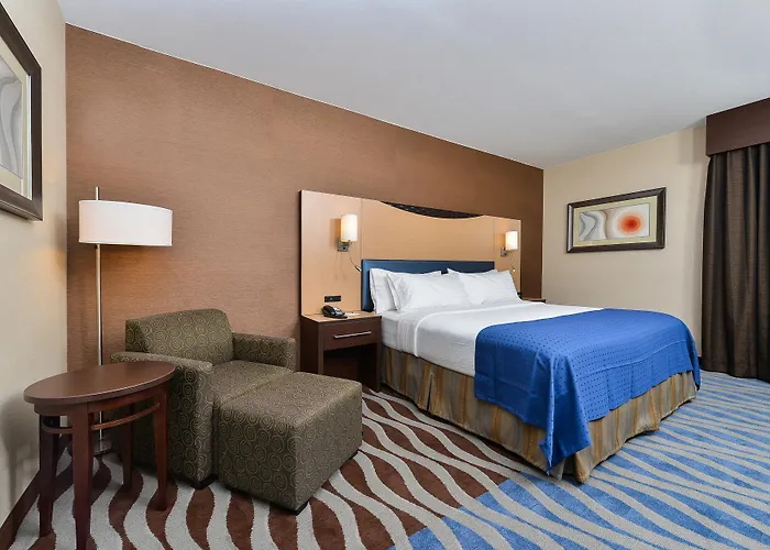 - Convention Center By Ihg Hotel