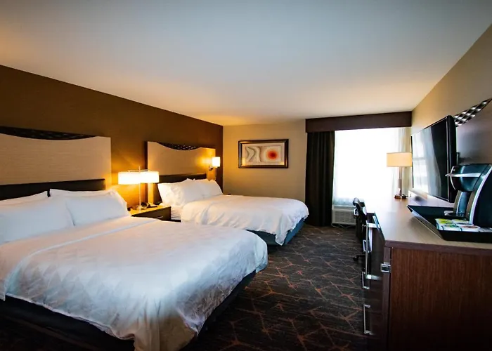 - Convention Center By Ihg 3*