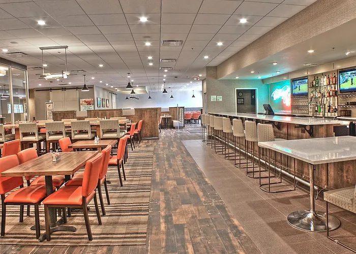 - Convention Center By Ihg Hotel 3*