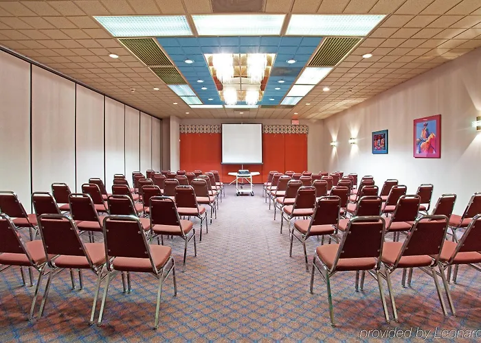 - Convention Center By Ihg
