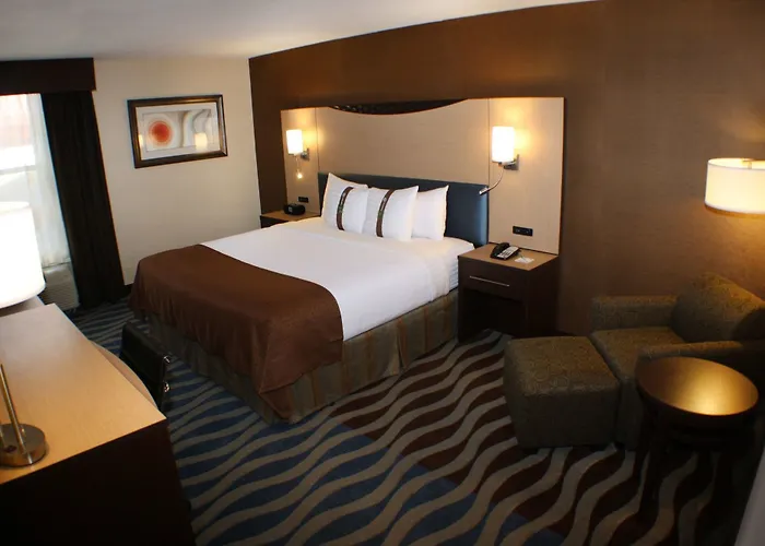Hotel - Convention Center By Ihg
