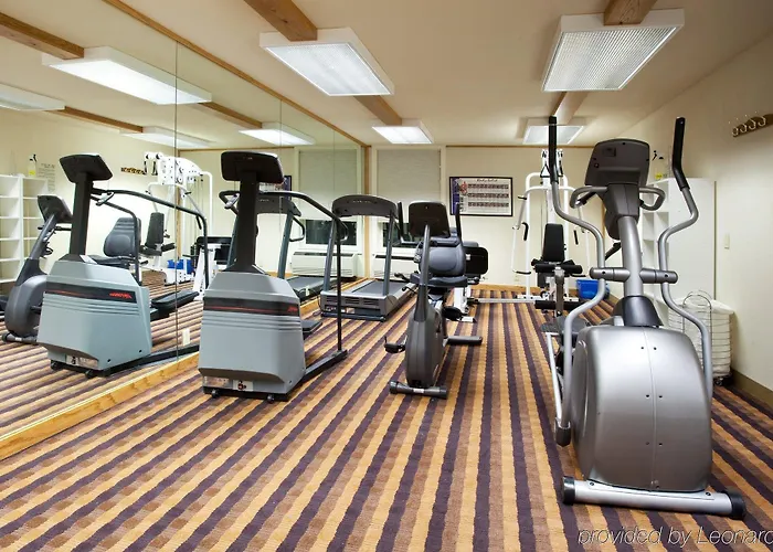 Hotel - Convention Center By Ihg Cody