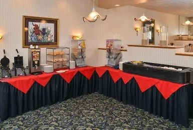 - Convention Center By Ihg 3* Cody