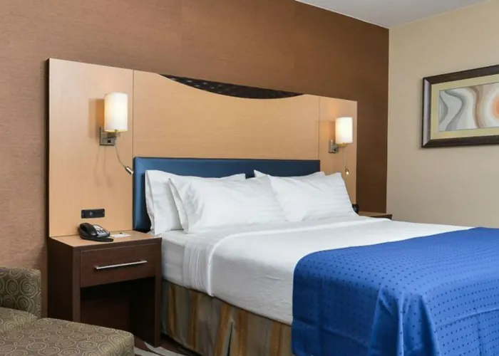 - Convention Center By Ihg Hotel Cody